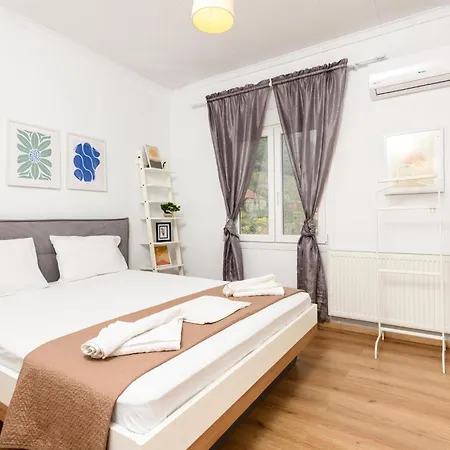 Adamou Family House Vakantiehuis *