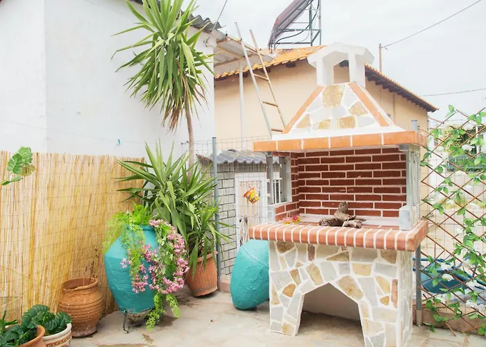 Adamou Family House 度假居 Prínos