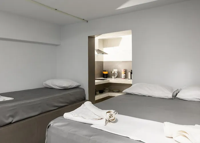 Adamou Family House 度假居